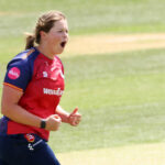 Grace Scrivens fifty sets up Essex in Headingley thriller – ایسیکس کی ہیڈنگلے میں سنسنی خیز فتح: گریس سکریونز کی شاندار کارکردگی