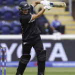 Suzie Bates returns to open as New Zealand bat first in decider