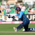 Andersson hits fifty, takes six wickets as Derbyshire romp home – مارٹن اینڈرسن کا شاندار آل راؤنڈ کھیل، ڈربی شائر کی وائٹلٹی بلاسٹ میں پہلی جیت
